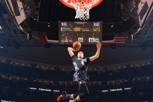 快船雄鹿比分，快船打雄鹿回放